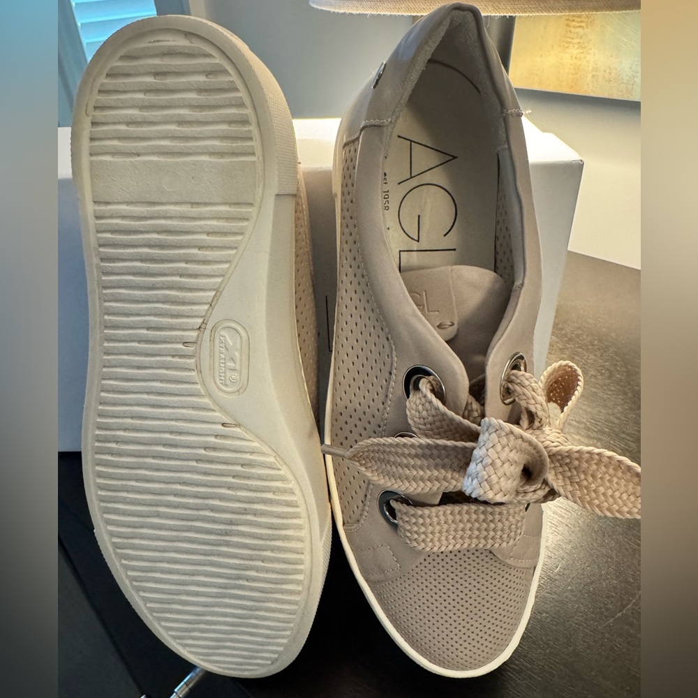 AGL women's perforated leather sneakers